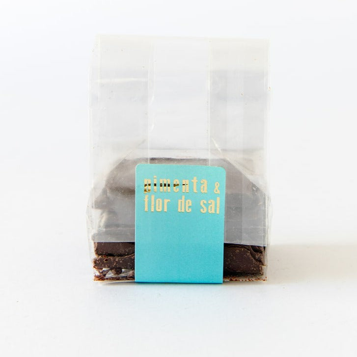 PACKAGING OF NEAPOLITANAS OF 50GR 70% WITH PEPPER & SALT FLOWER